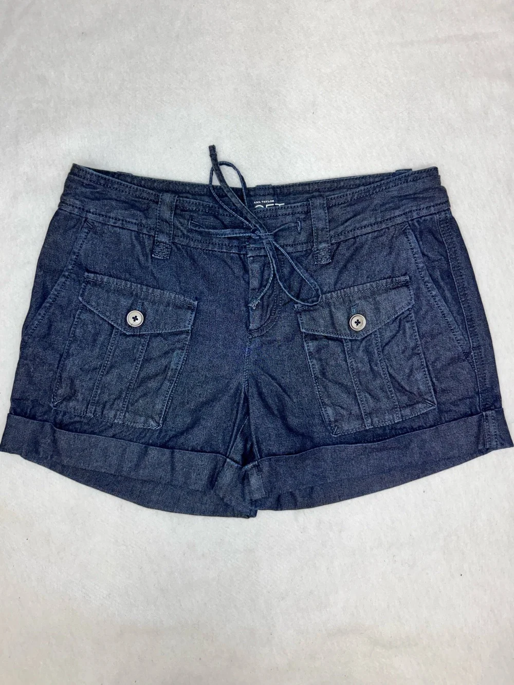 Ann Taylor LOFT Navy Drawstring Utility Jean Shorts Size 0